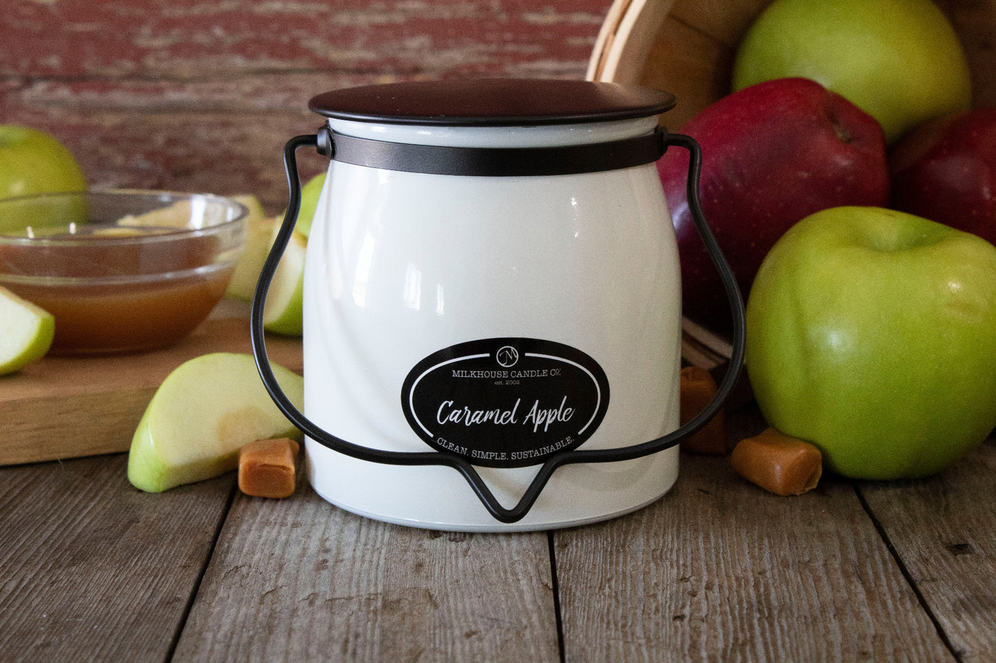 Caramel Apple 16 Ounce Jar Candle