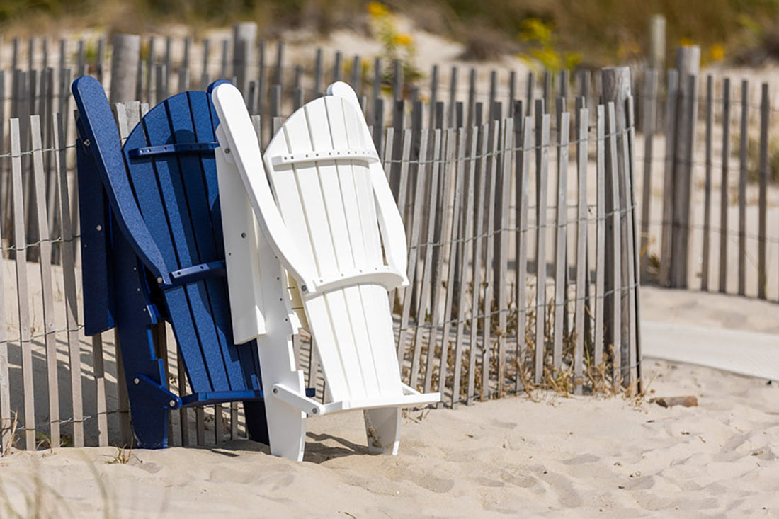 How to Choose Outdoor Furniture That Can Stand the Summer Heat - Featured Image