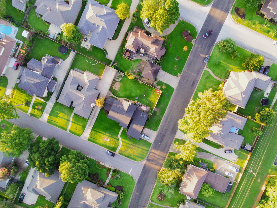 Help Sustain Your Community and the Environment by Buying Local - Featured Image