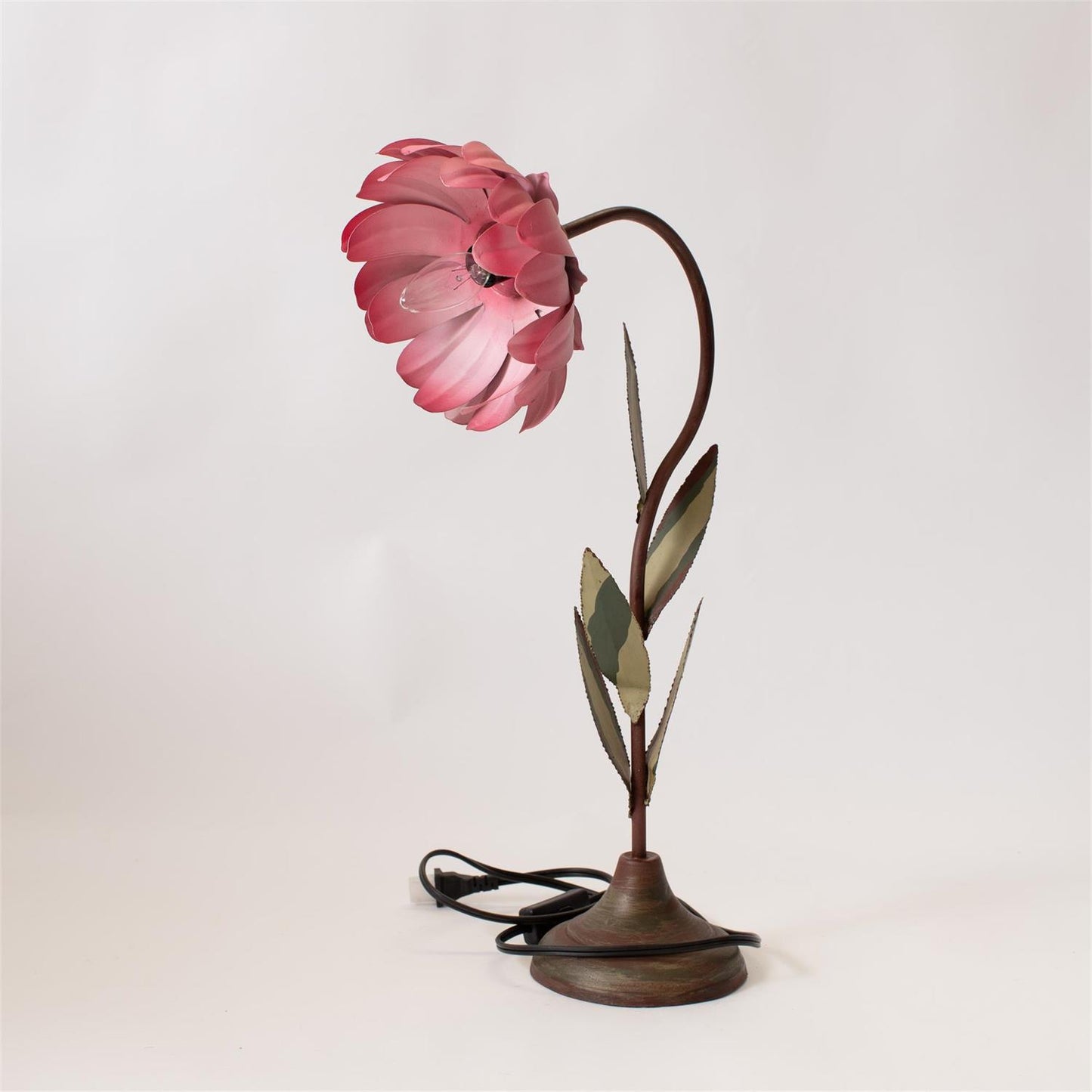Pink Flower Metal Table Lamp