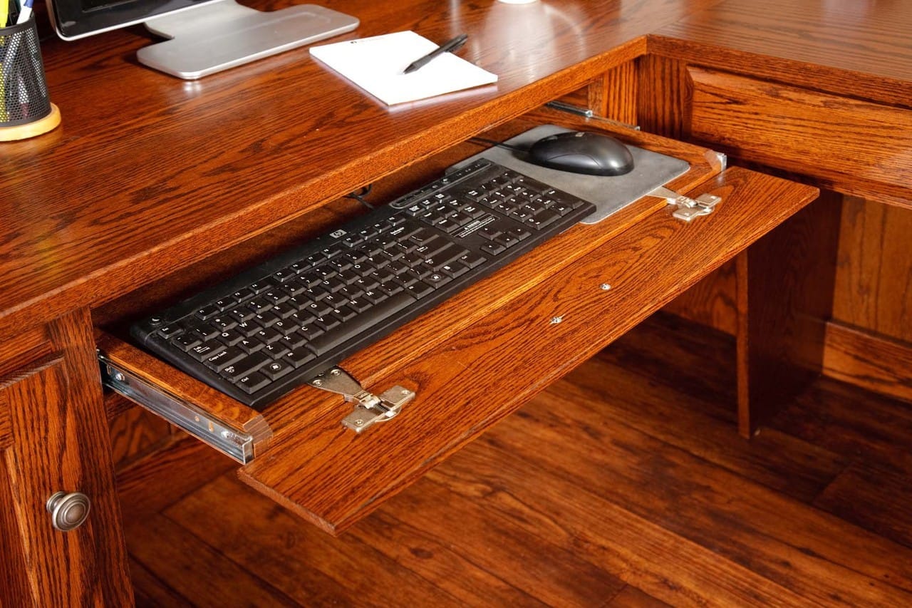 Hampton Hutch Top Corner Desk