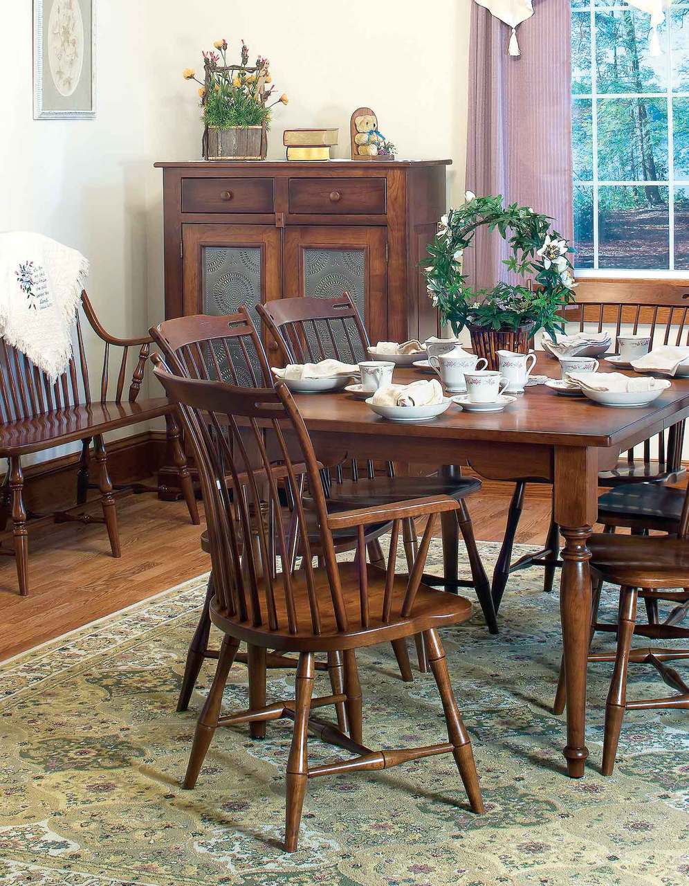 New England Windsor Bench