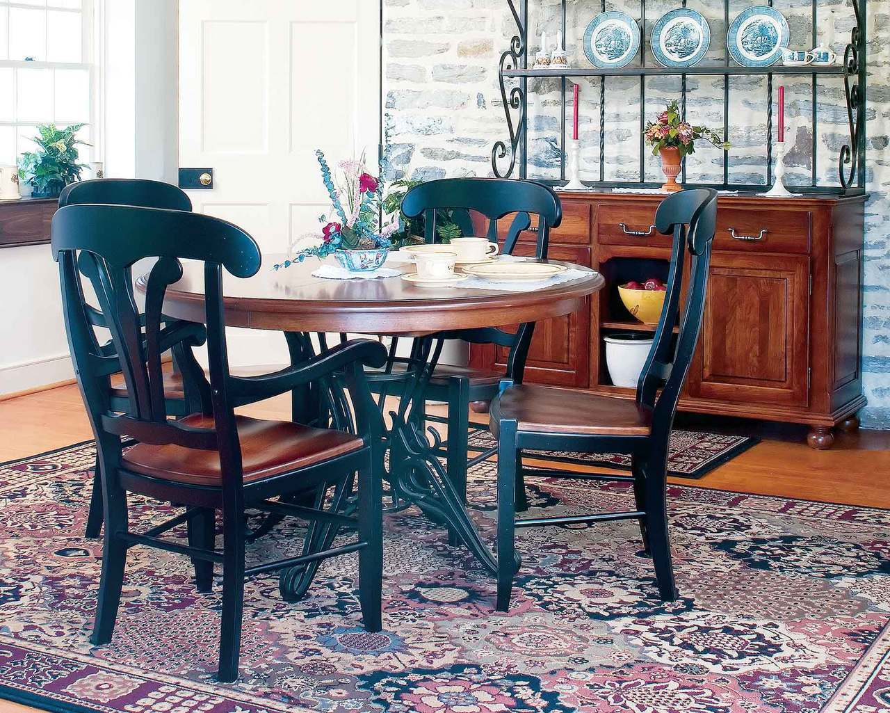 Iron Base Single Pedestal Table