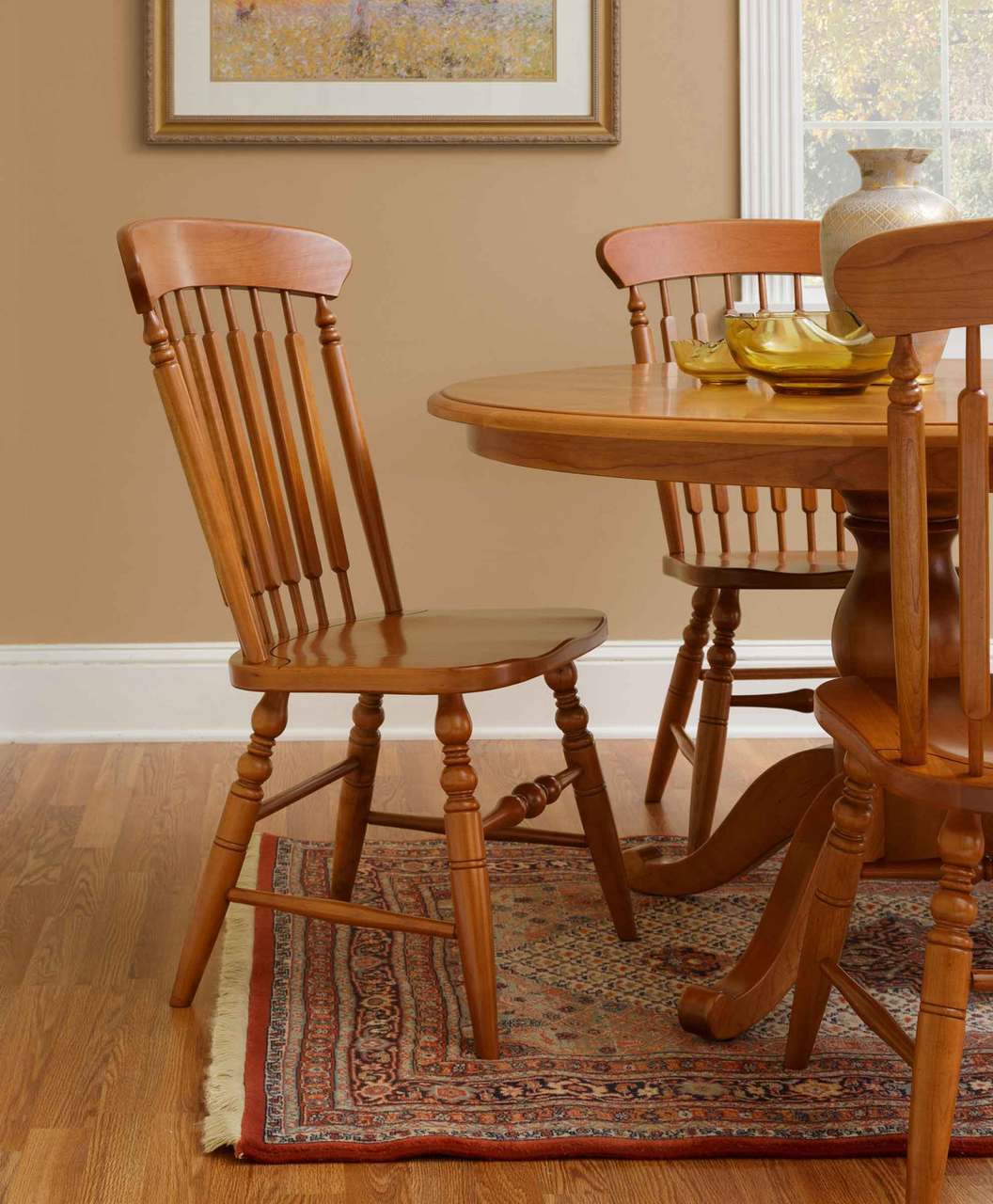 Salem Pedestal Table