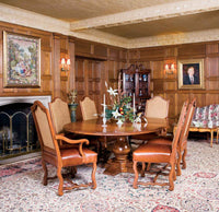 Väz Gránde Pedestal Table