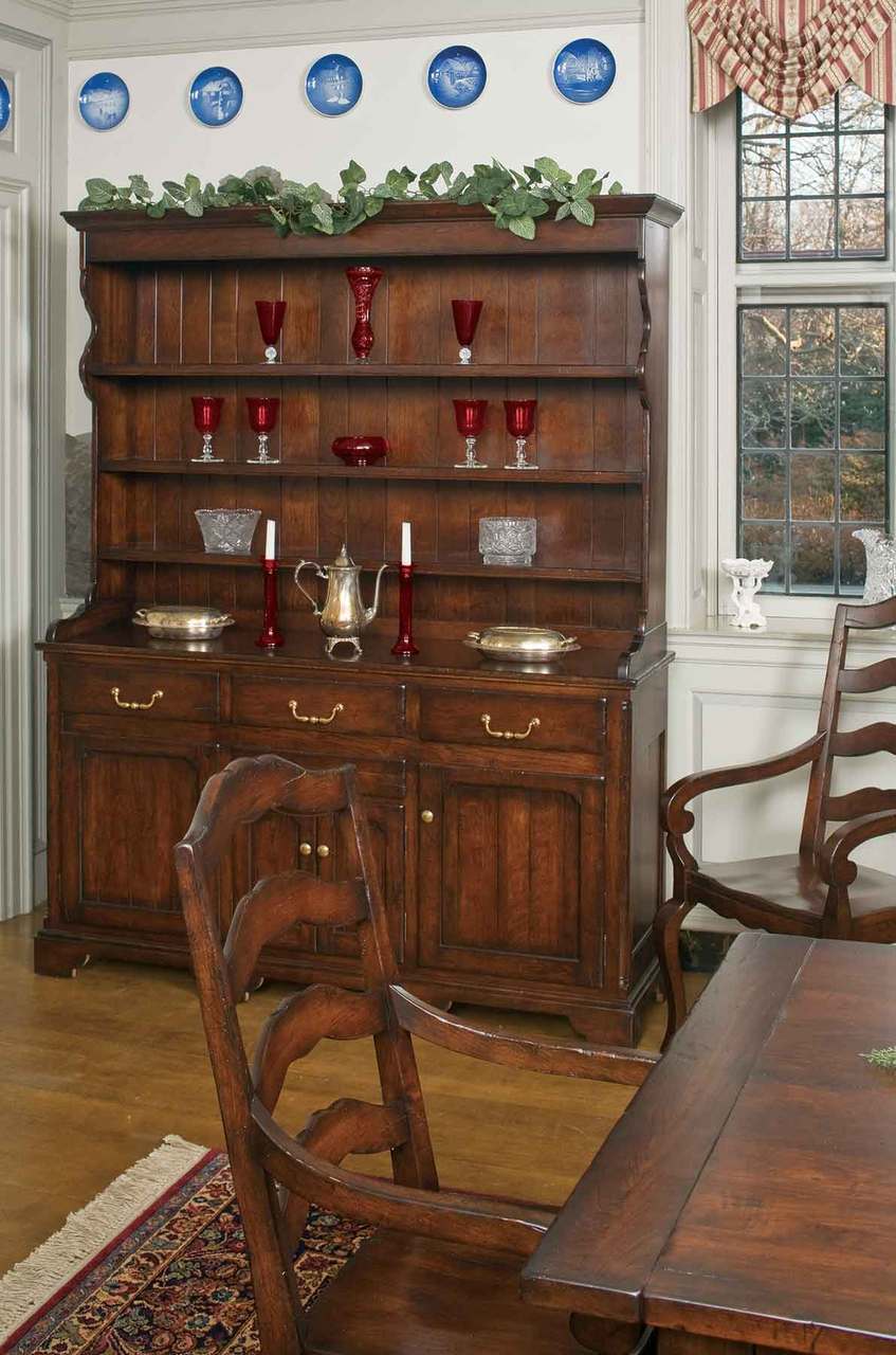 Essex Arm Chair