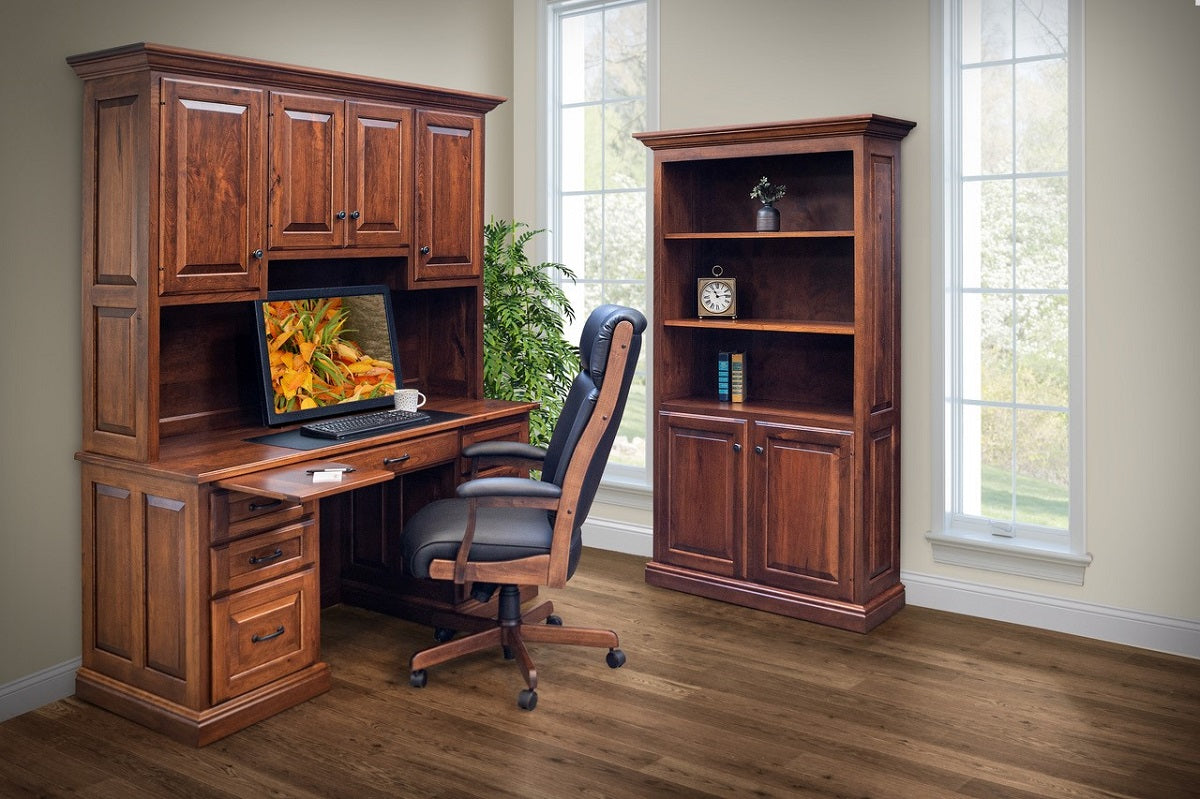Clark Executive Desk Chair
