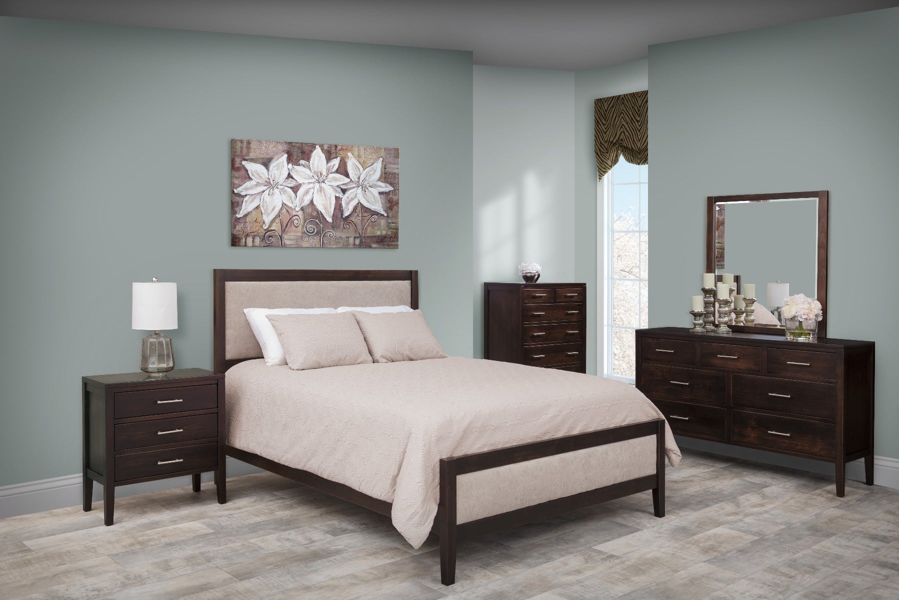 Albany Square Chest of Drawers