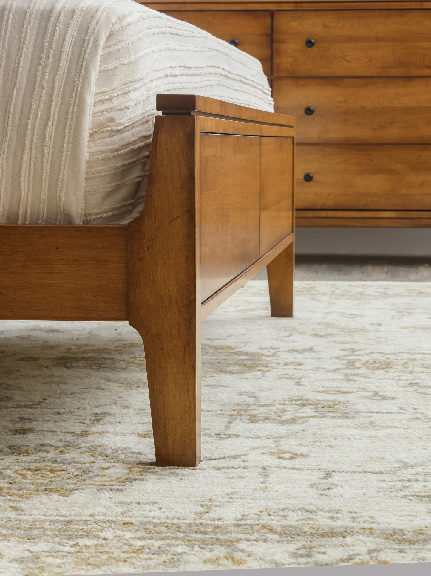 Estelle Bed