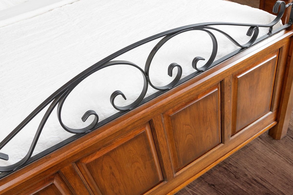 Cambridge Iron Bed