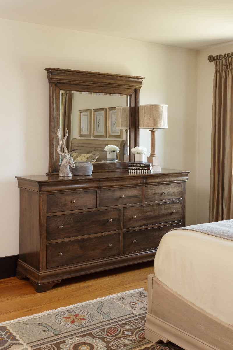 Le Chateau Triple Dresser w/Mirror