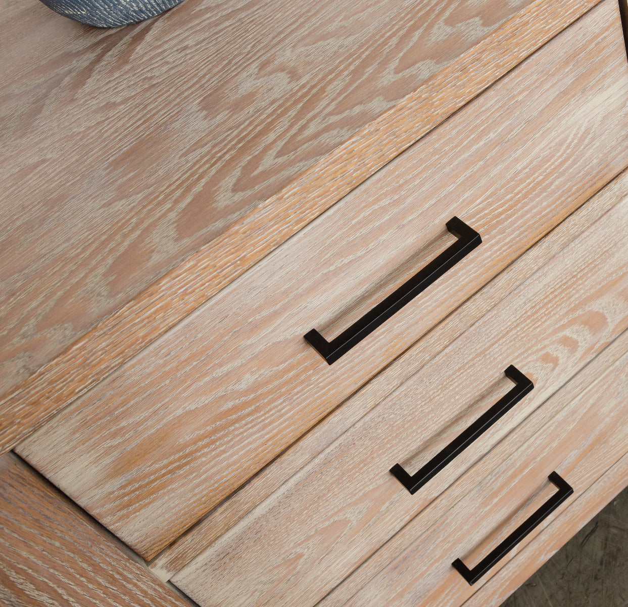Manor Bedside Chest