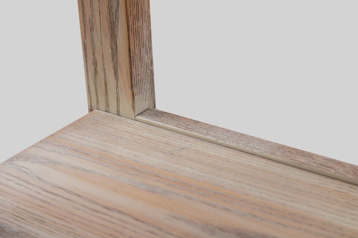 Manor Bench