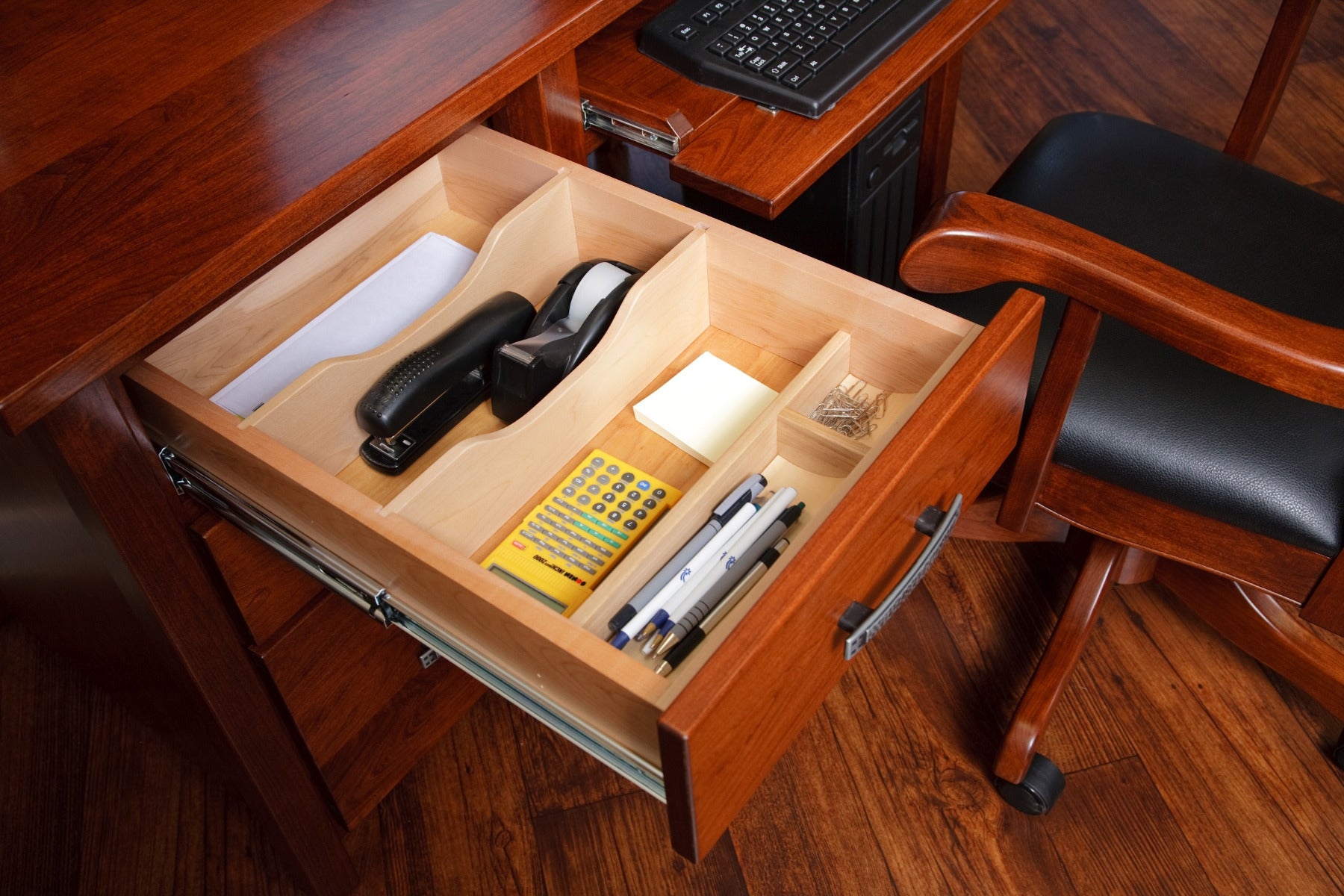 Eshton Hutch Top L-Shaped Desk