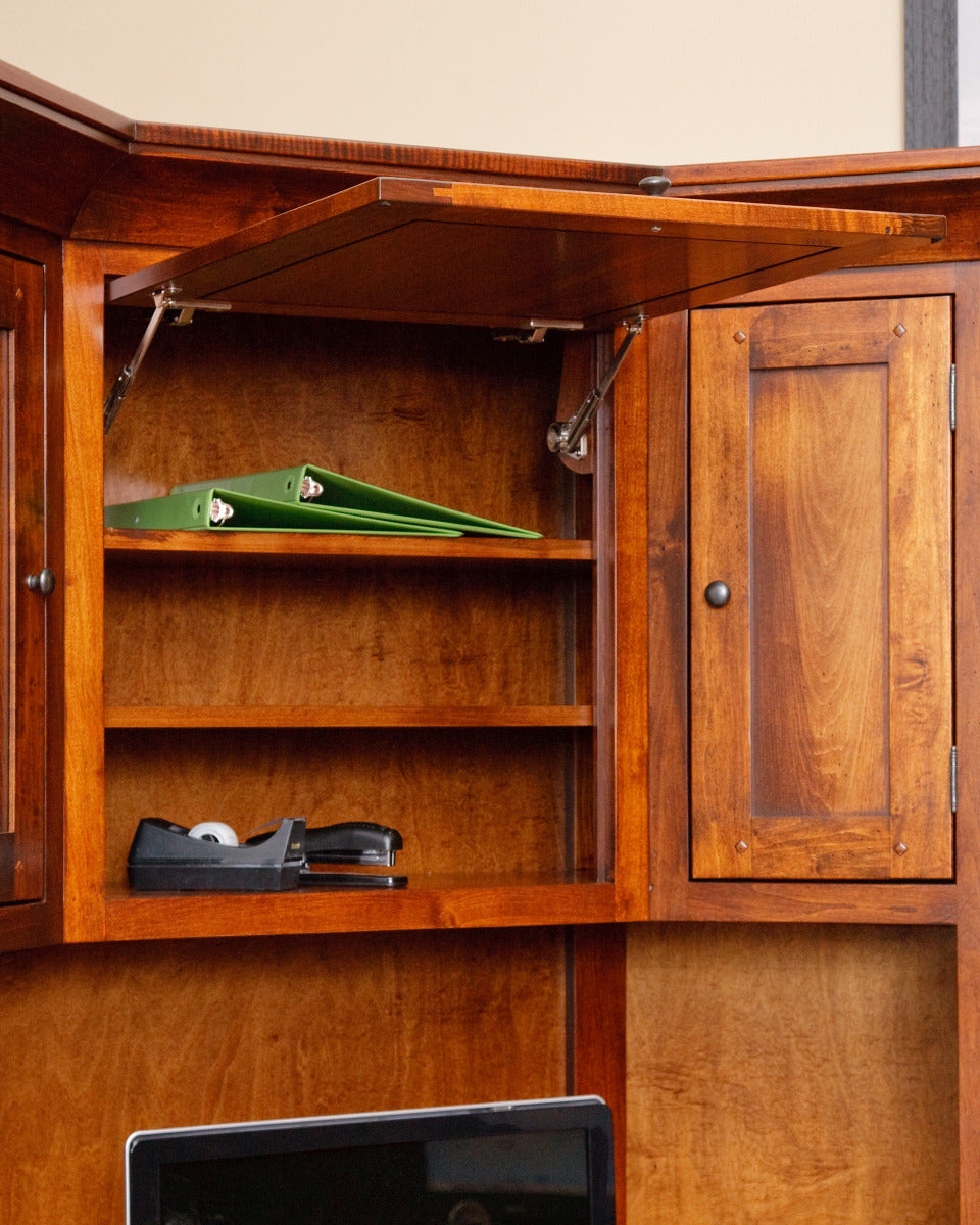 Belmont Corner Desk w/Hutch