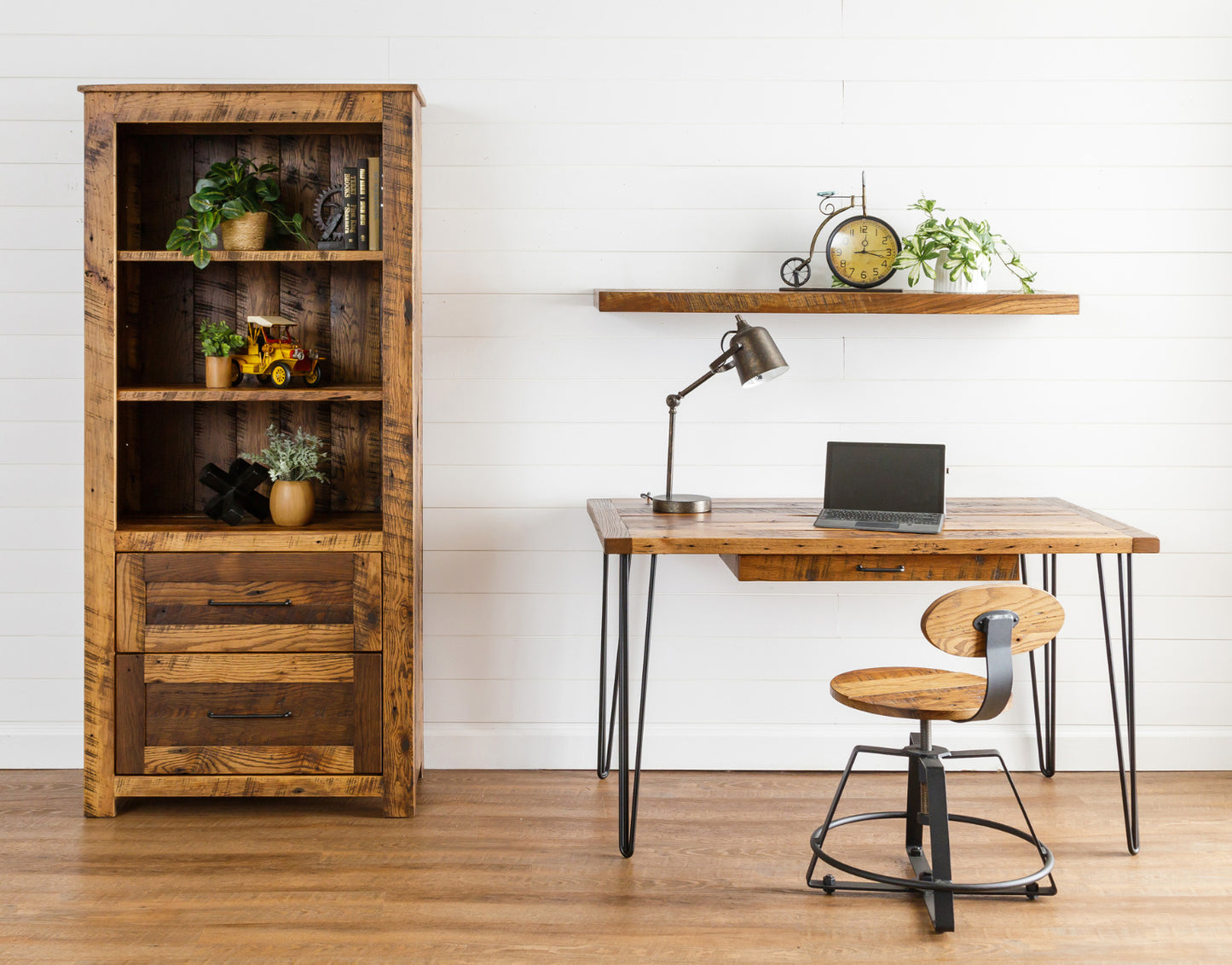 Urban Lodge Writing Desk