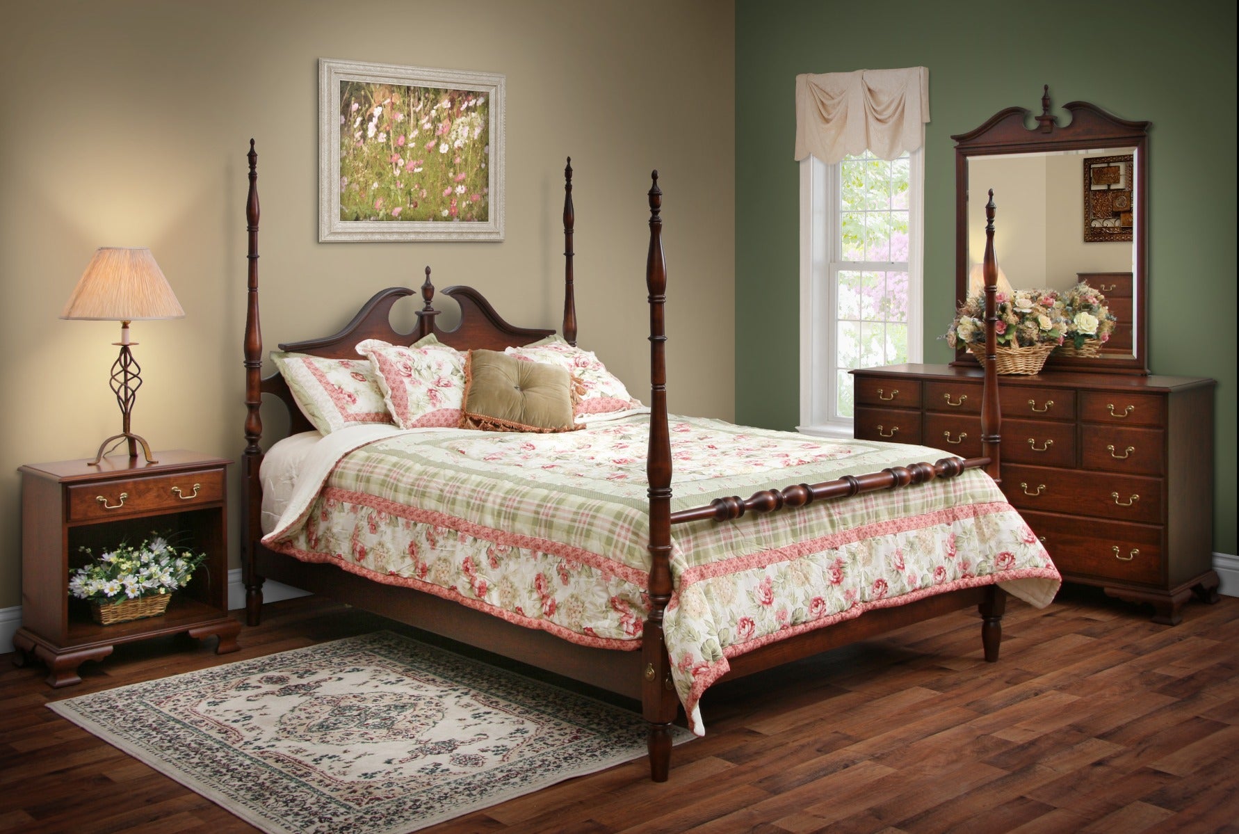 Colonial Pediment Bed