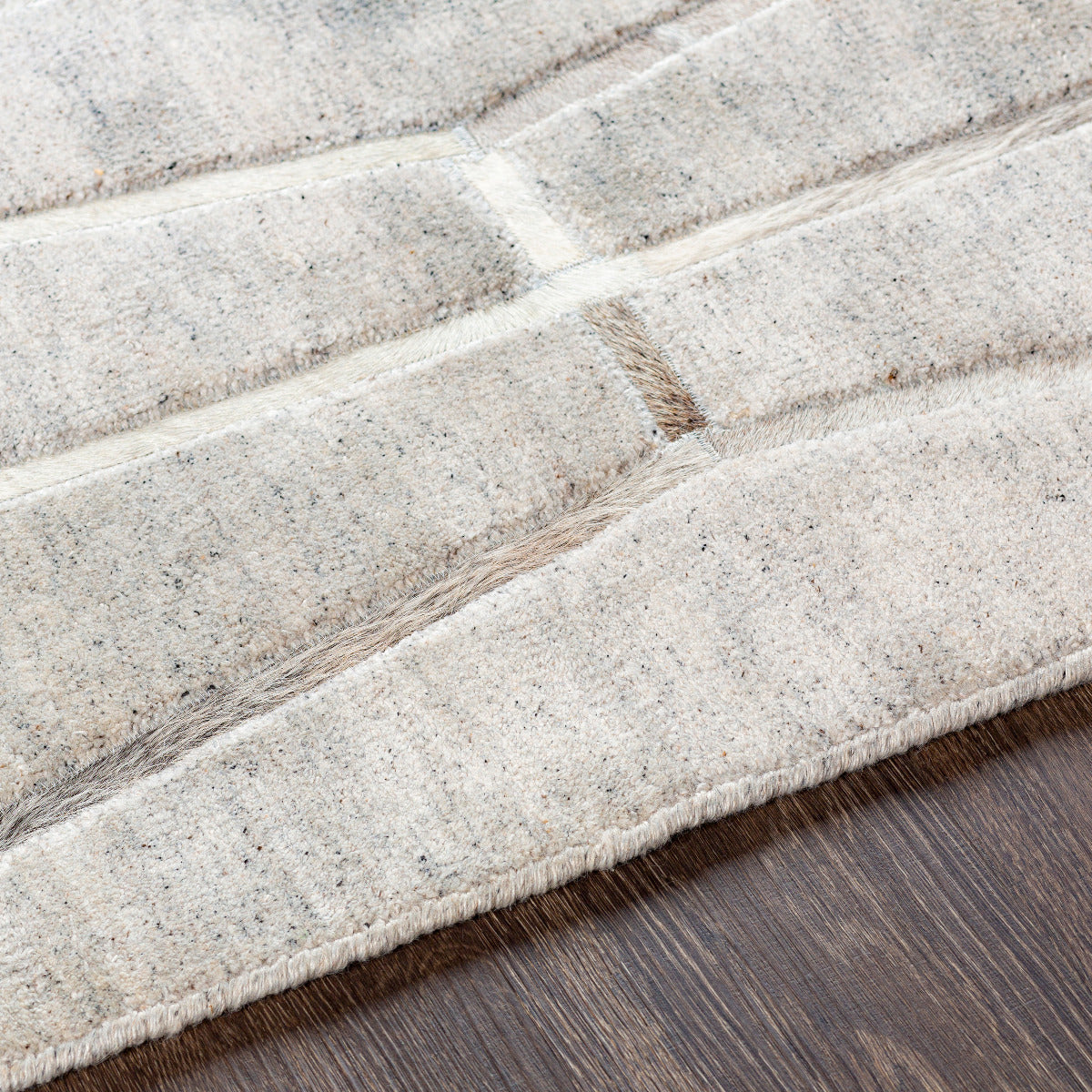 Eloquent Handmade Area Rug