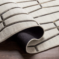 Eloquent Handmade Rug