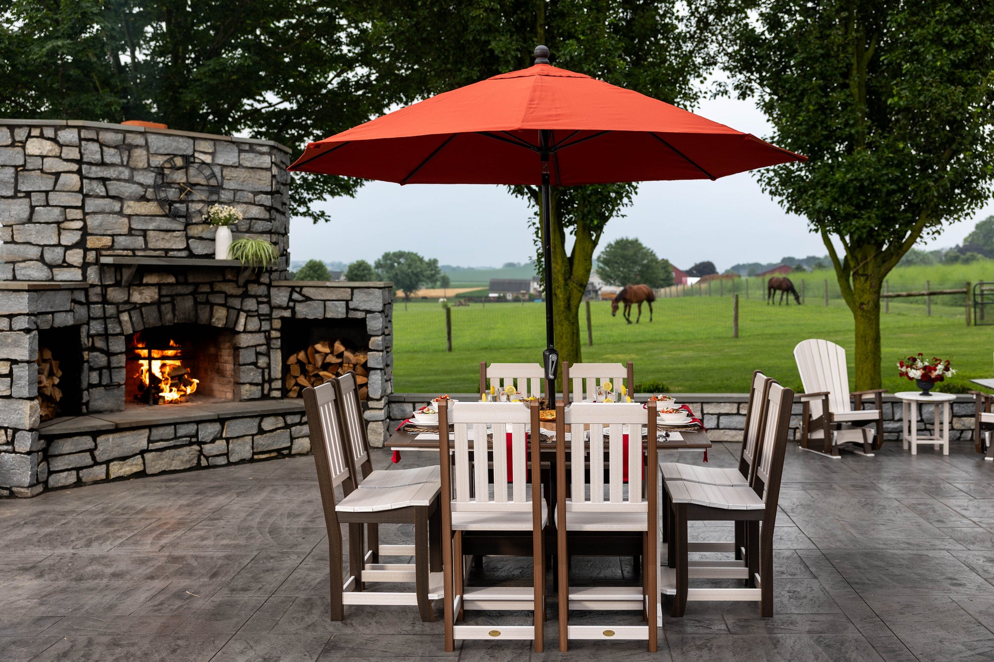 Finch Aluminum Patio Umbrella - Sunbrella Fabrics