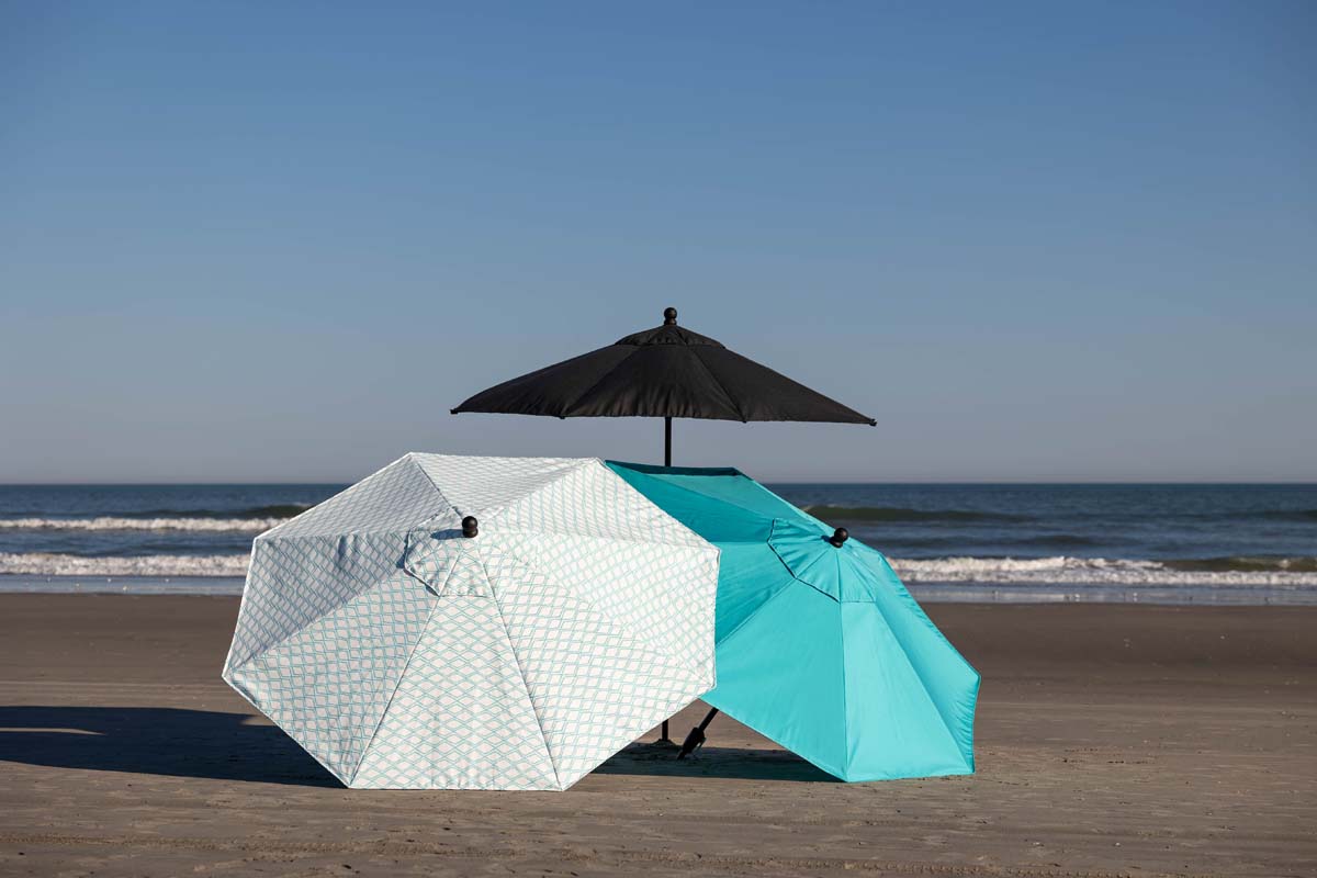 Finch Aluminum Patio Umbrella - Sunbrella Fabrics