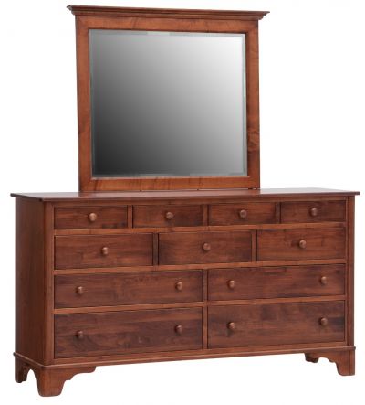 Yorktowne Triple Dresser w/Mirror